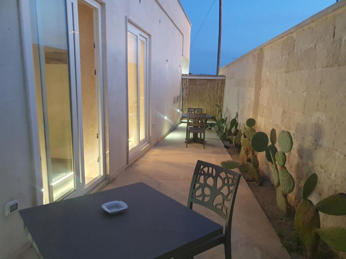Sea Beach Home Torre Lapillo Exterior foto
